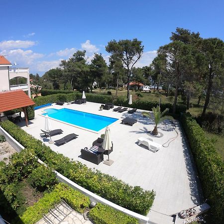 Apartament Mam Mali Vir Zewnętrze zdjęcie